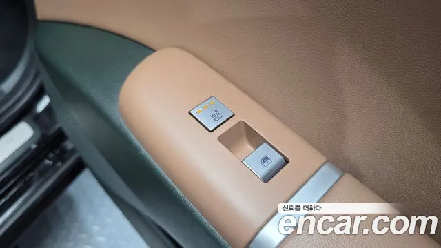Hyundai Grandeur GN7 — Фото автомобиля 19