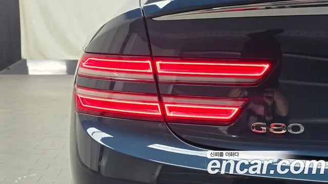Genesis G80 RG3 — Фото автомобиля 8