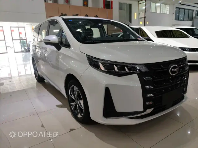 GAC Trumpchi M6 — Фото автомобиля 2
