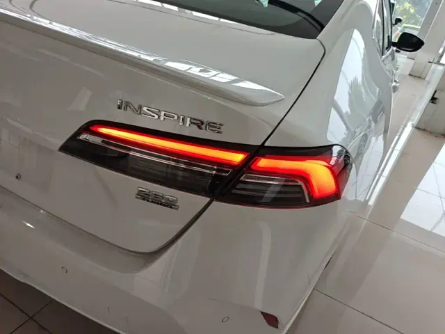 Honda Inspire 2023 260TURBO Elegant Edition — Фото автомобиля 7
