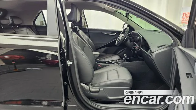 Kia Niro The All New Niro Prestige — Фото автомобиля 11