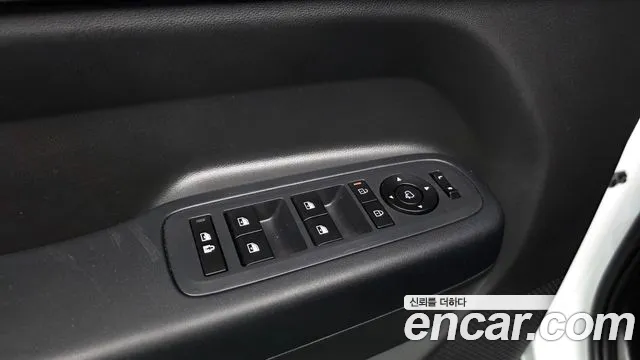 Hyundai Santafe Santa Fe (MX5) Бензин 2.5T 4WD — Фото автомобиля 24
