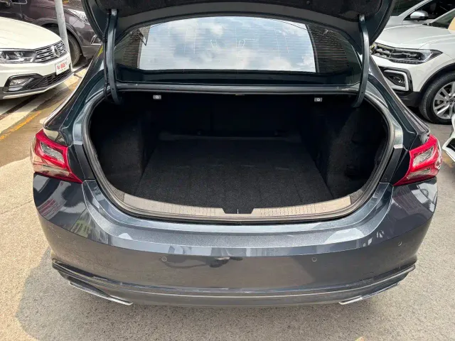 Chevrolet Malibu XL — Фото автомобиля 19