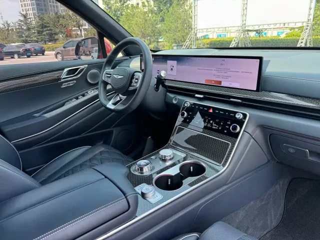Genesis GV80 Coupe — Фото автомобиля 16