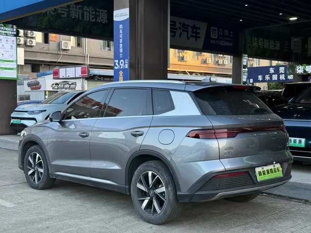 BYD Song Pro — Фото автомобиля 12