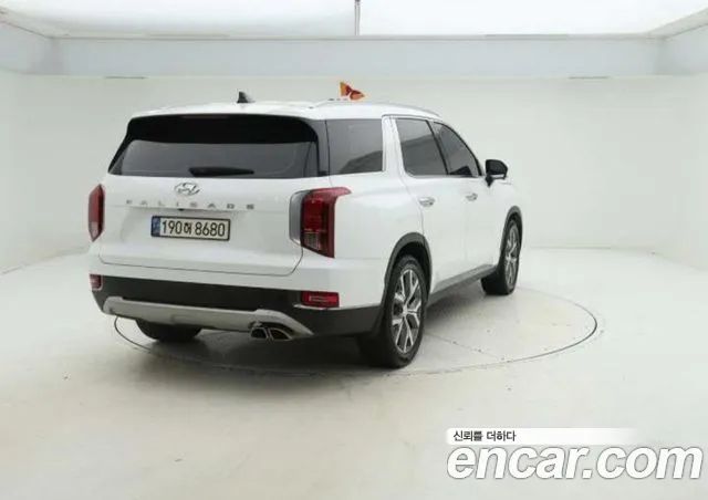 Hyundai Palisade Palisade Дизель 2.2 2WD — Фото автомобиля 3