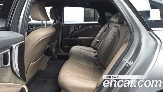 Kia K8 Hybrid — Фото автомобиля 16