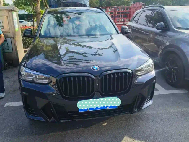 BMW X3 — Фото автомобиля 2