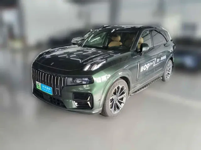 Фотография автомобиля — Lynk & Co 09 EM-P