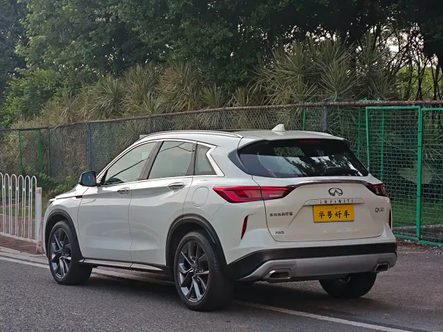Infiniti QX50 — Фото автомобиля 4
