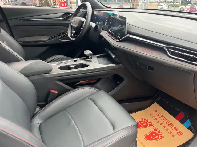 Changan X5 Plus — Фото автомобиля 10