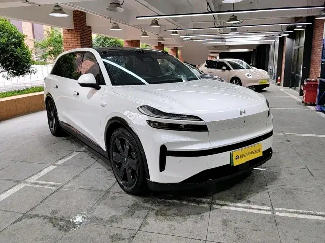 Onvo L80 — Фото автомобиля 6