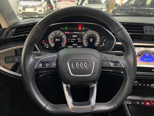 Audi Q3 — Фото автомобиля 22