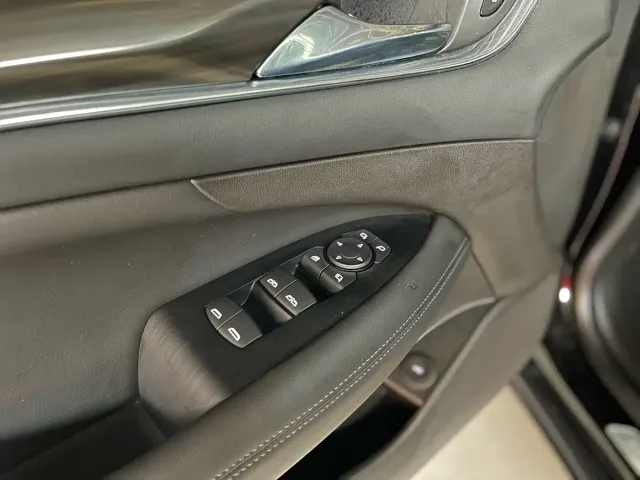 Buick LaCrosse — Фото автомобиля 16