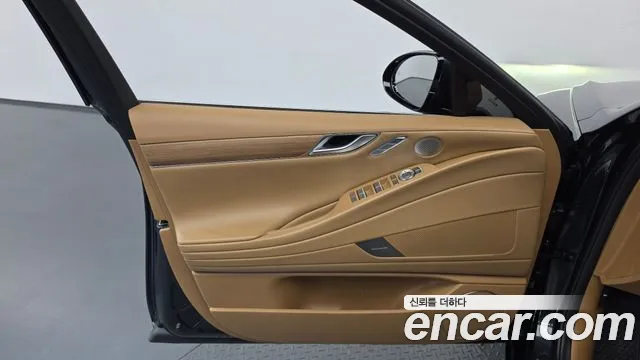 Genesis G80 RG3 — Фото автомобиля 13