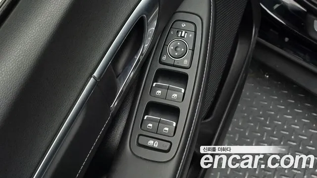 Hyundai Sonata — Фото автомобиля 20