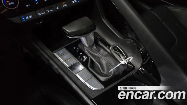 Hyundai AVANTE Avante (CN7) — Фото автомобиля 9