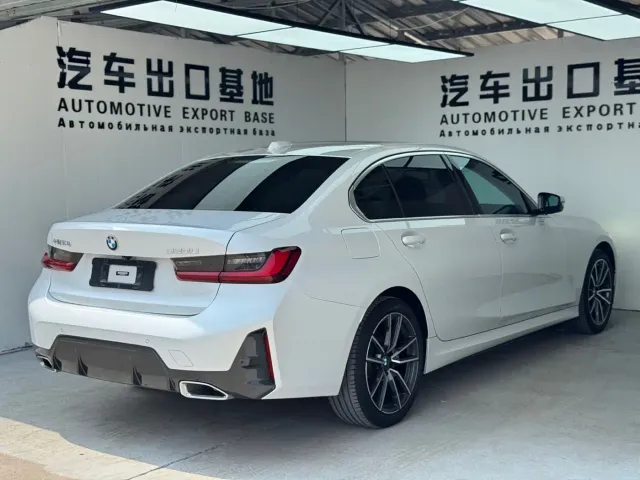 BMW 3 Series — Фото автомобиля 6