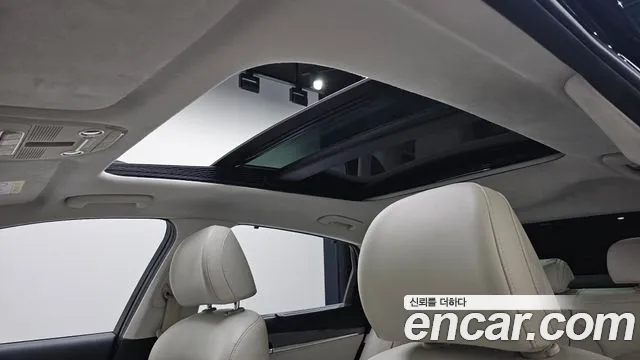 Hyundai Grandeur Grandeur (New) Hybrid — Фото автомобиля 23
