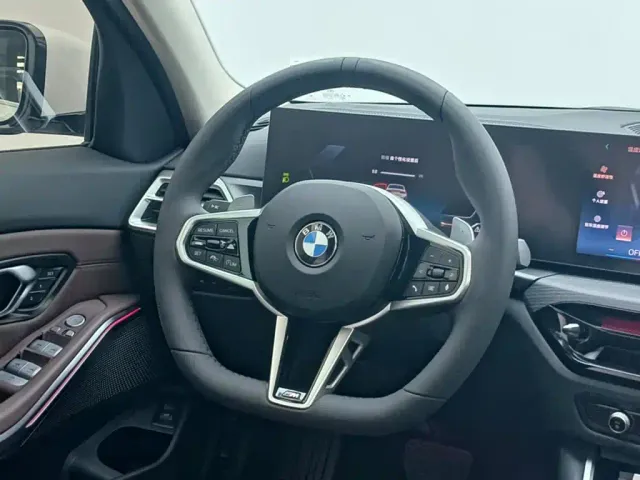 BMW 3 Series — Фото автомобиля 7