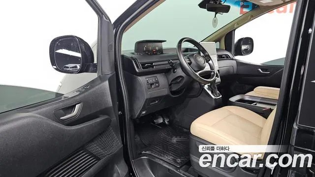 Hyundai Staria — Фото автомобиля 10