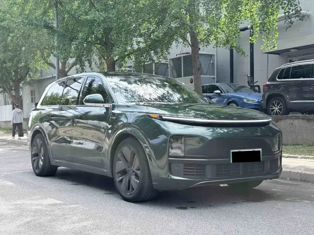 Li Auto L9 — Фото автомобиля 3
