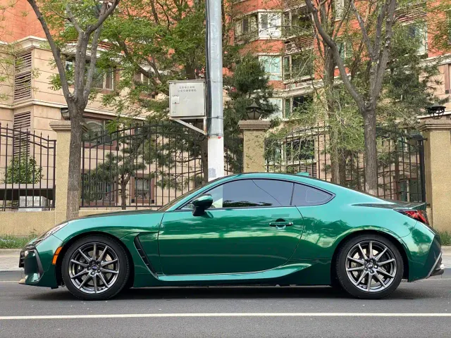 Subaru BRZ — Фото автомобиля 4