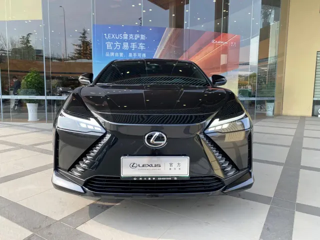 Lexus RZ — Фото автомобиля 2