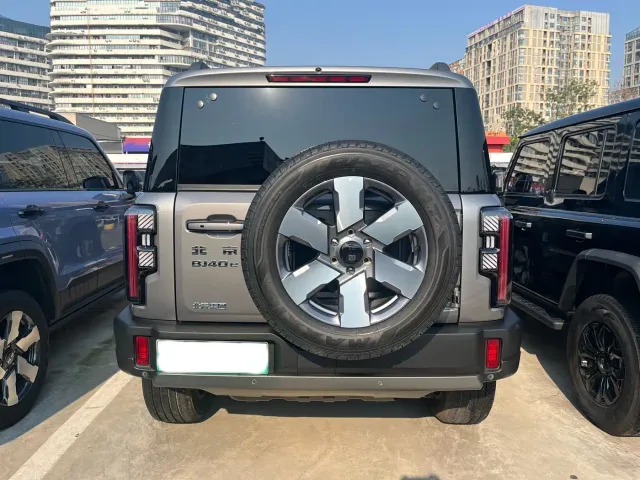BAIC BJ40 — Фото автомобиля 5