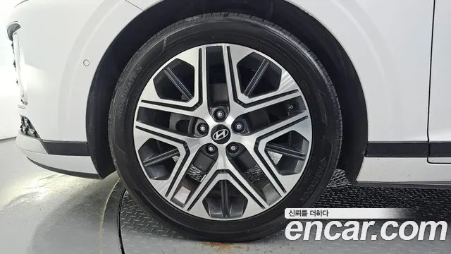 Hyundai Grandeur GN7 — Фото автомобиля 5
