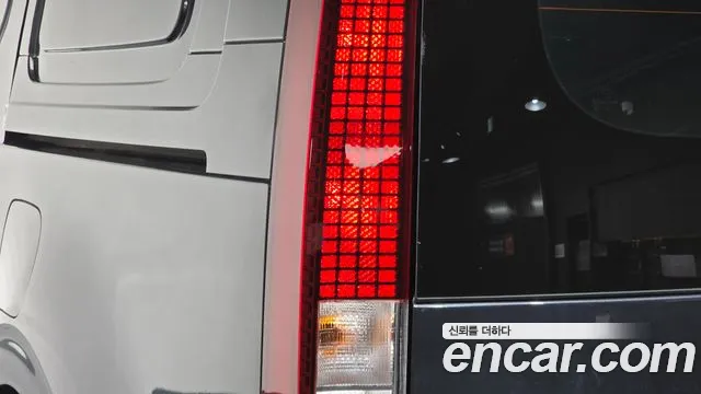 Hyundai Staria Staria Карго 3 места — Фото автомобиля 22