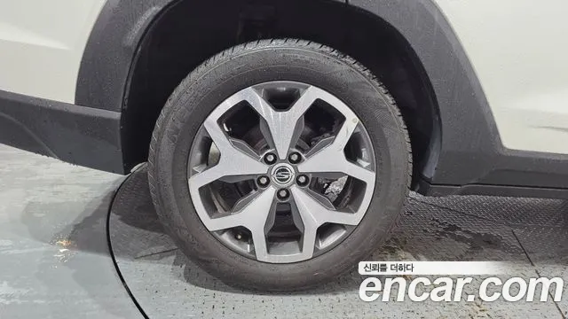 KG_Mobility_Ssangyong Torres Torres Бензин 1.5 2WD — Фото автомобиля 3