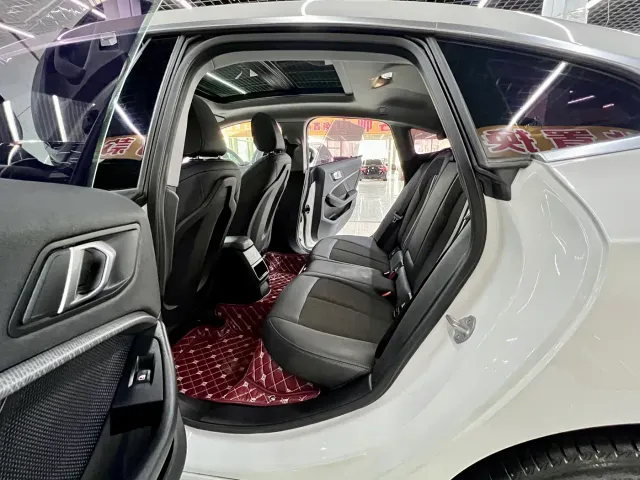 BMW 2 Series — Фото автомобиля 11