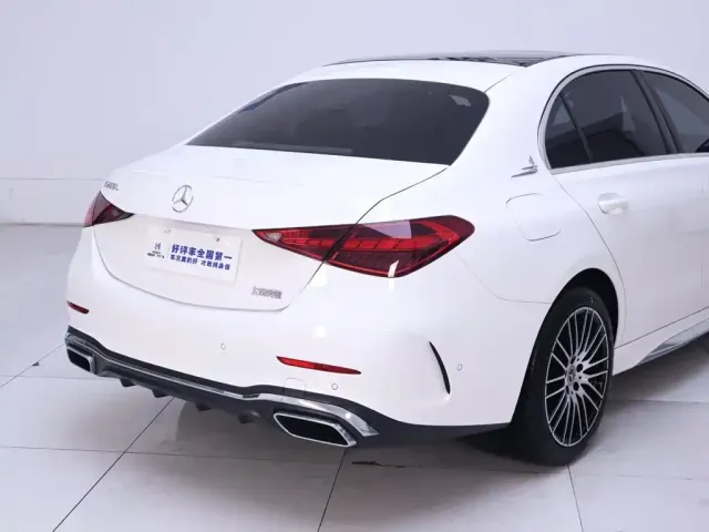 Mercedes-Benz C-Class — Фото автомобиля 8