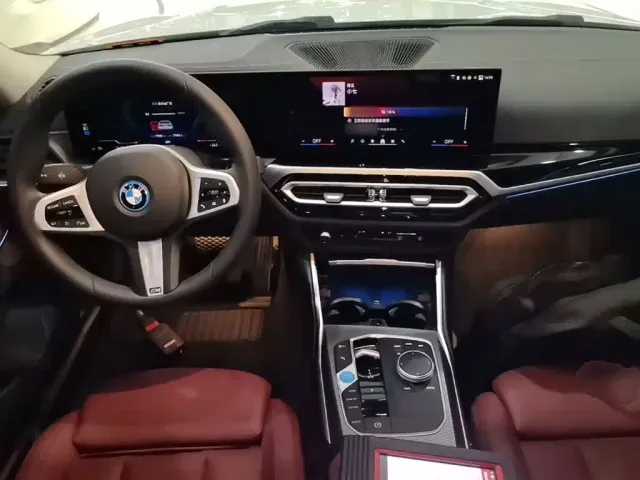BMW i3 — Фото автомобиля 9