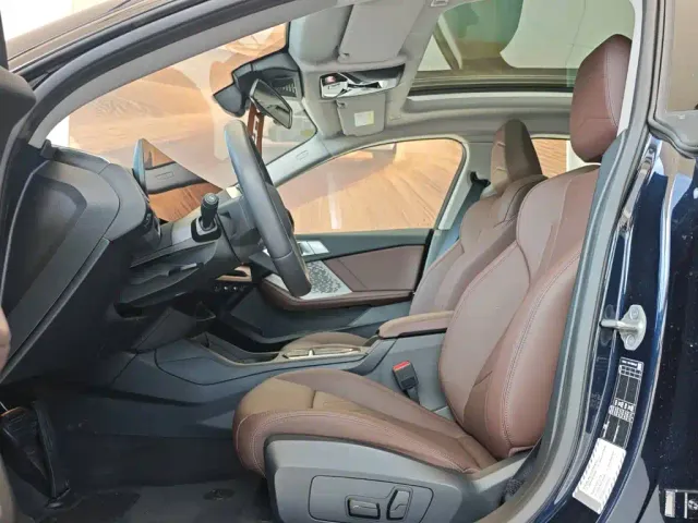 BMW 2 Series — Фото автомобиля 11