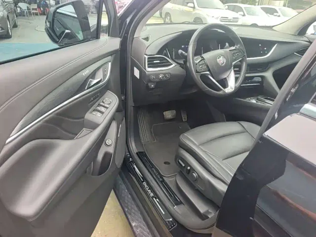 Buick Enclave — Фото автомобиля 15