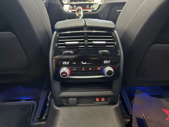 BMW 6 Series Gran Turismo — Фото автомобиля 15