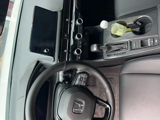 Honda Civic — Фото автомобиля 12