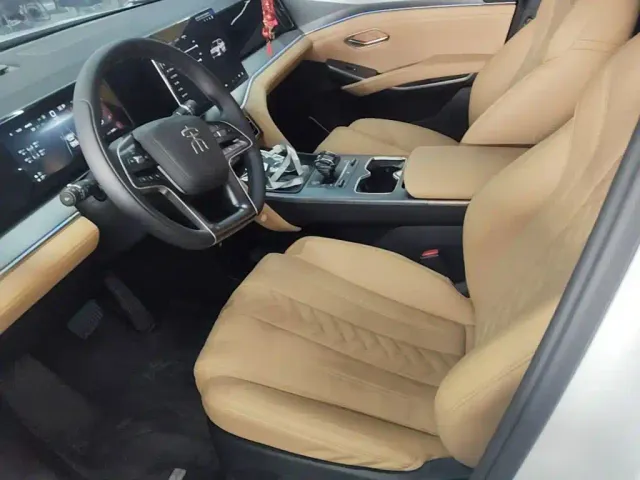 BYD Song L DM-i — Фото автомобиля 14