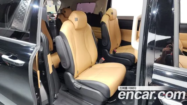 Kia Canival Carnival 4 поколение Дизель 9 мест Noblesse — Фото автомобиля 9