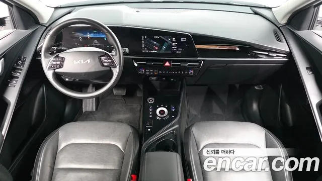 Kia Niro New — Фото автомобиля 10