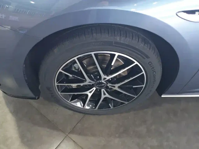 BYD Seal — Фото автомобиля 22