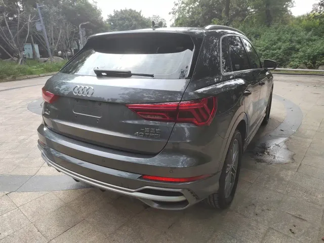 Audi Q3 — Фото автомобиля 4