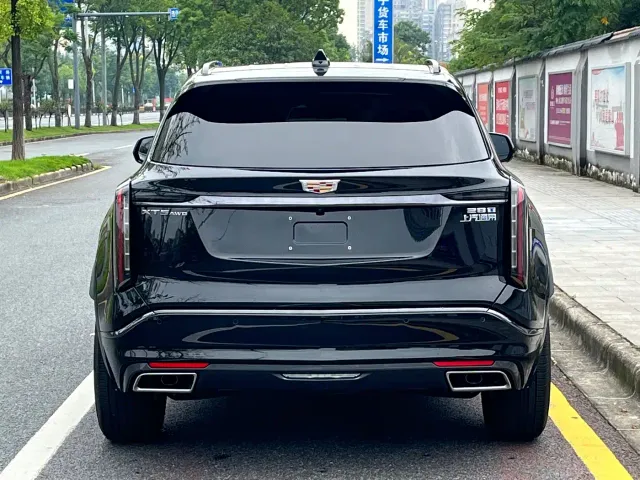 Cadillac XT5 — Фото автомобиля 9