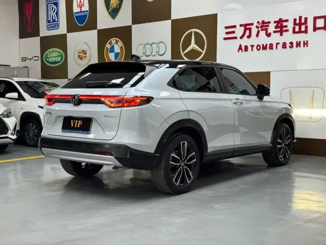 Honda Vezel — Фото автомобиля 6