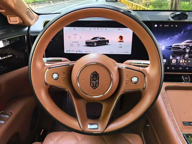 Maextro S800 — Фото автомобиля 10