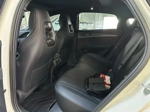 BYD Seal 06 — Фото автомобиля 12