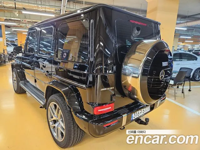 Mercedes-Benz G-Class — Фото автомобиля 2