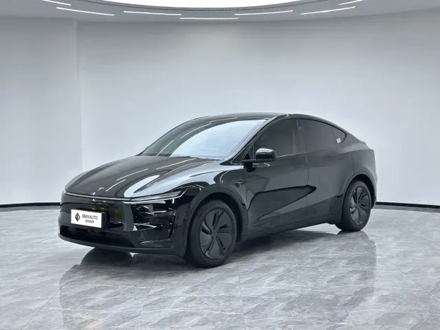 Фотография автомобиля — Tesla Model Y